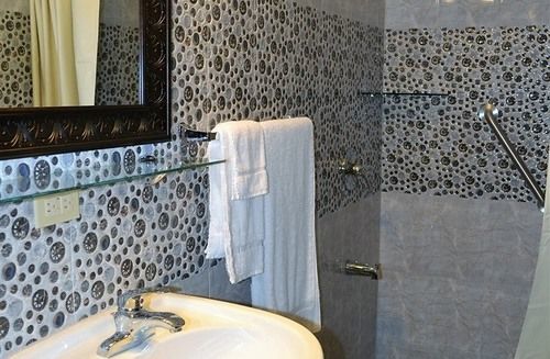 Montecristo Inn Piarco المظهر الخارجي الصورة